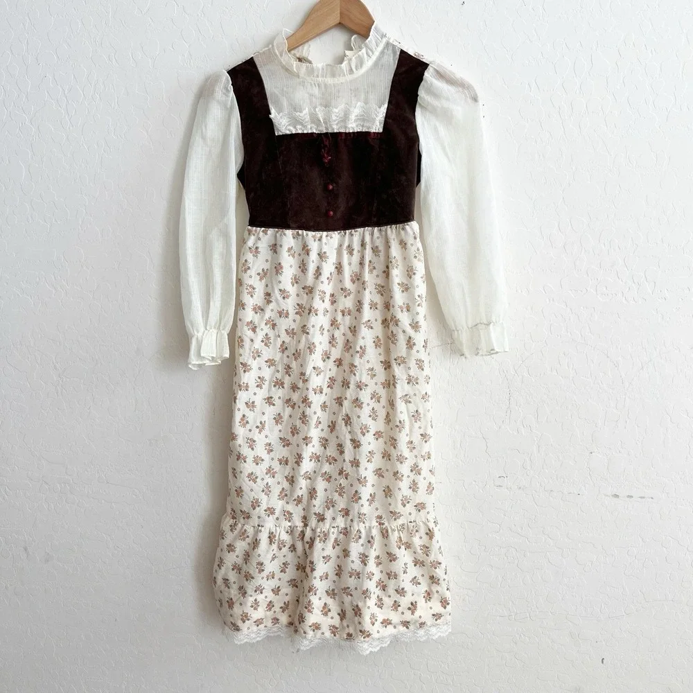 Vintage 70s JCPenney Prairie Velveteen Floral Ruffled Lace Long Girls Dress SZ 8